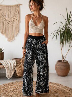 Black & White Tropical Palm Print Wide Leg Pants Size Large